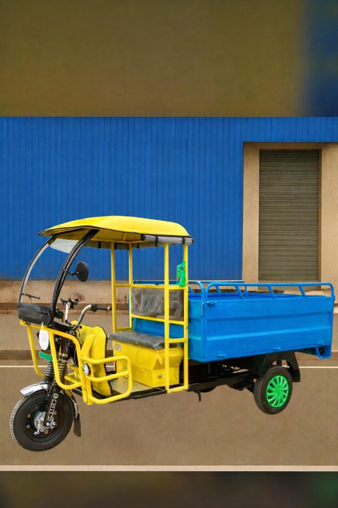 Dual-Tone Open Cargo Loader